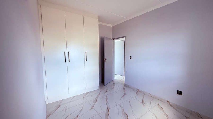 2 Bedroom Property for Sale in Epping Forest Western Cape